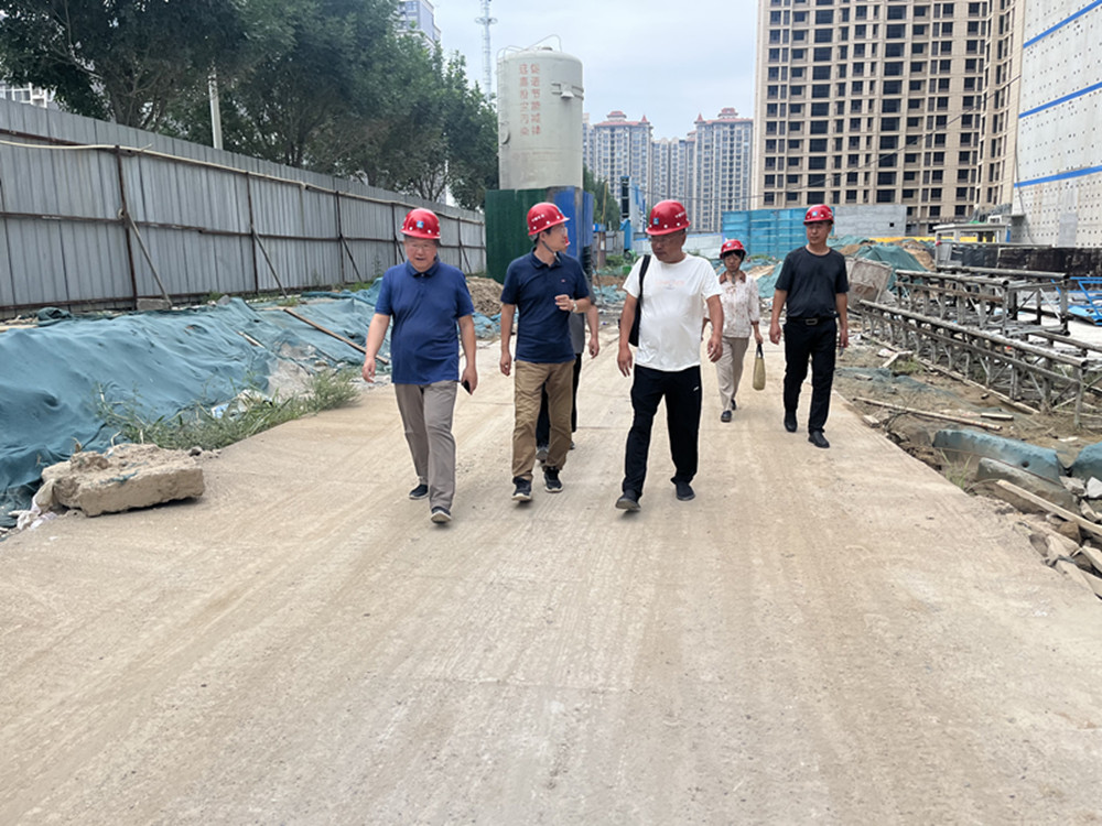 星空官方端网站登录入口-星空online(中国)
领导深入市政二部检查安全生产和防汛工作